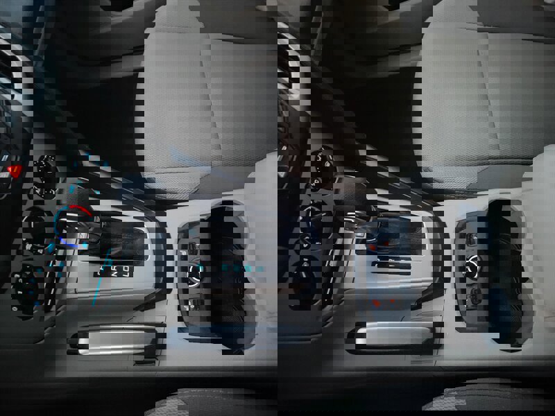 Used 2013 Ford Focus SE w/ SE Winter Pkg image 20