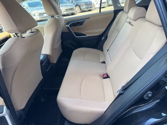 Used 2023 Toyota RAV4 LE image 27
