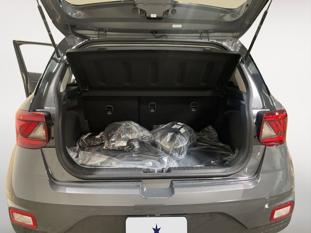 New 2026 Hyundai Venue SEL image 25