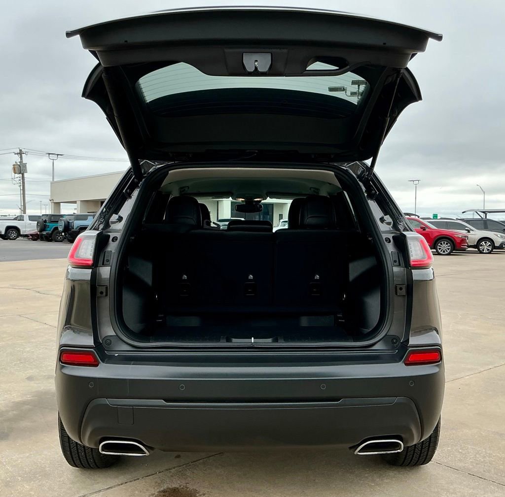 Used 2022 Jeep Cherokee Latitude Lux image 18