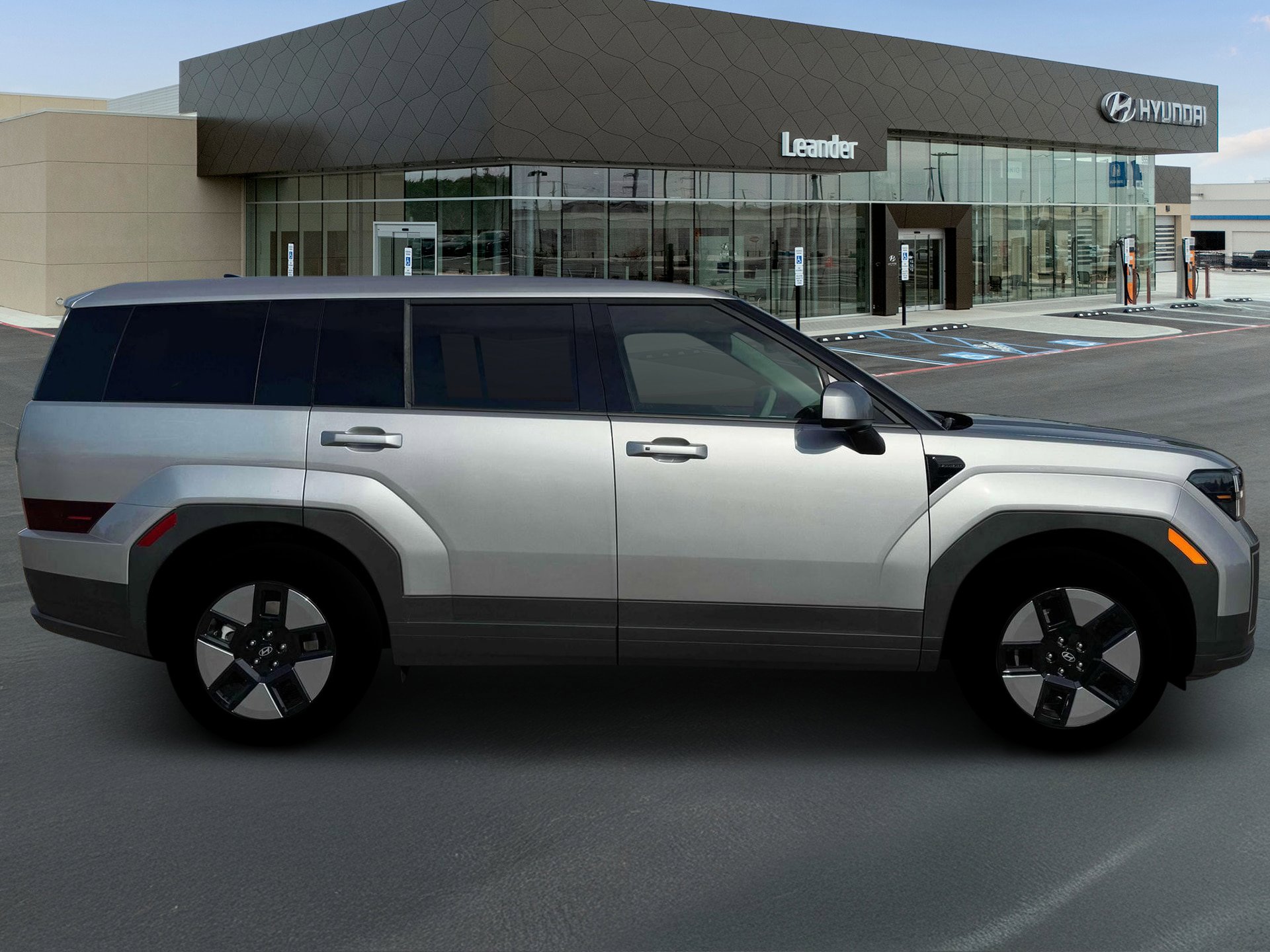 New 2026 Hyundai Santa Fe SE FWD image 9