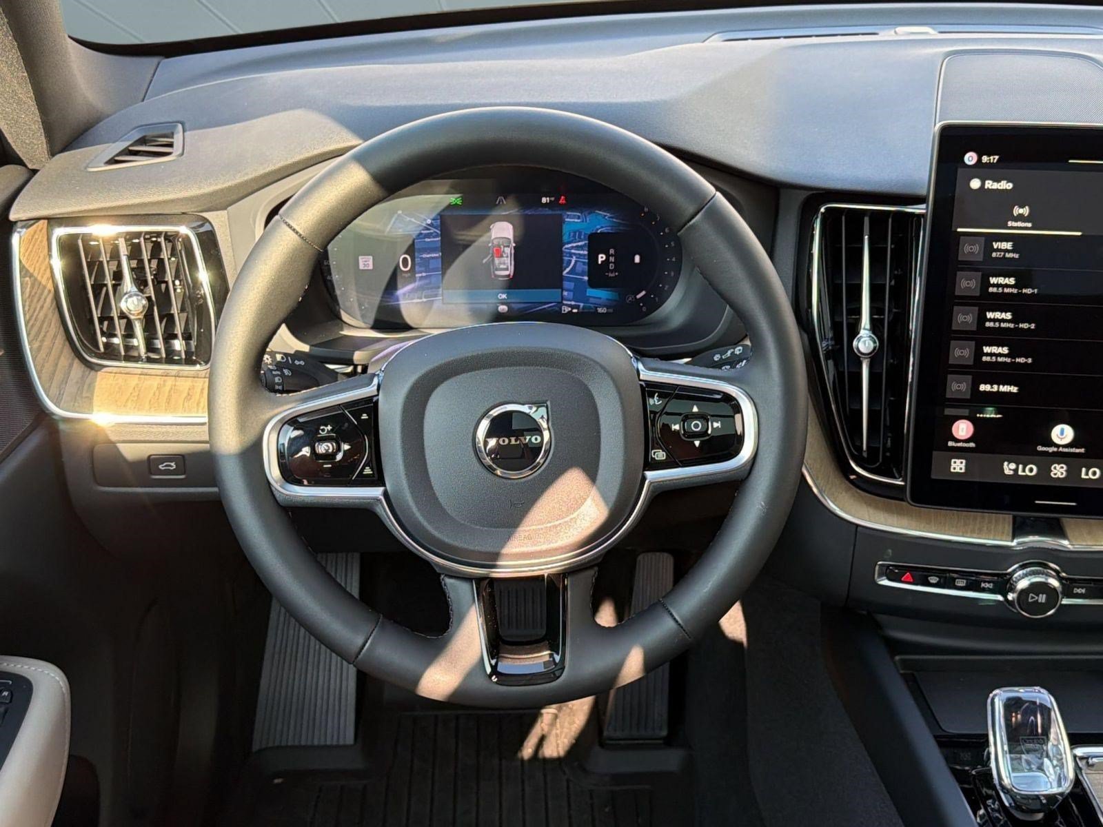 New 2026 Volvo XC60 B5 Plus w/ Protection Package Premier AWD/4WD image 26