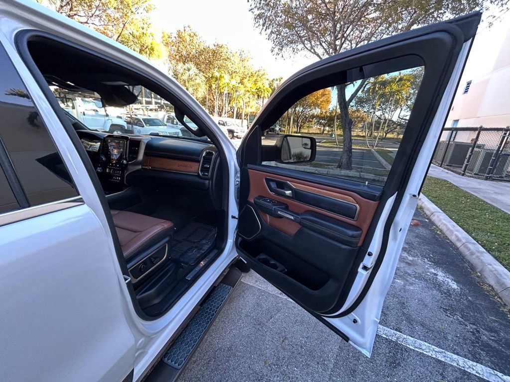 Certified 2022 RAM 1500 Limited image 32