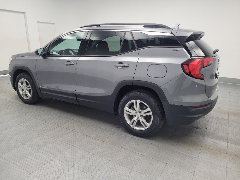 Used 2019 GMC Terrain SLE w/ Driver Convenience Package image 3