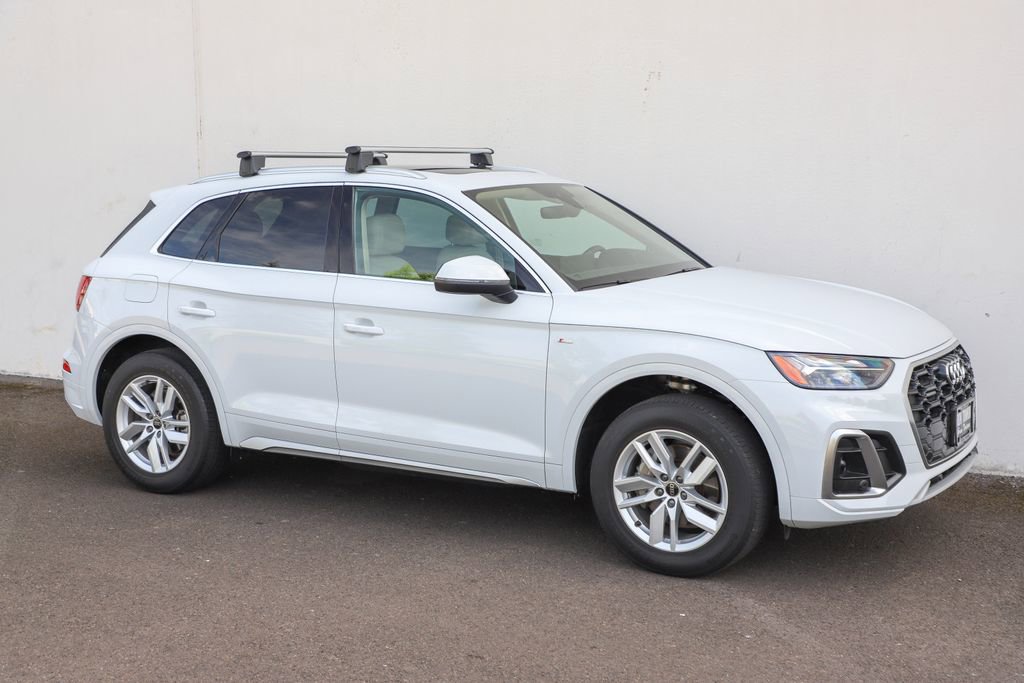 Used 2023 Audi Q5 2.0T Premium w/ Convenience Package AWD/4WD image 1