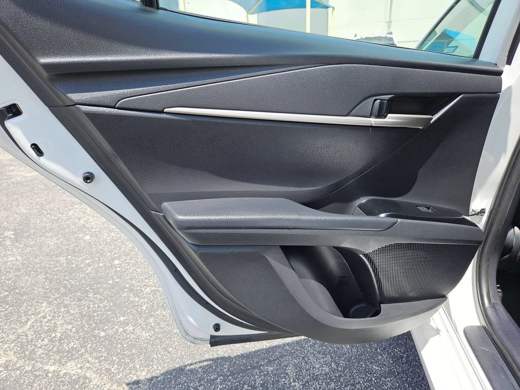 Used 2025 Toyota Camry LE FWD image 18