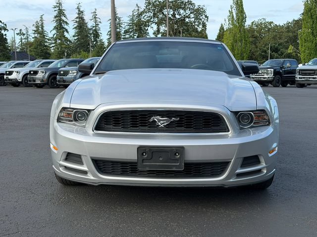 Used 2013 Ford Mustang Convertible RWD image 9