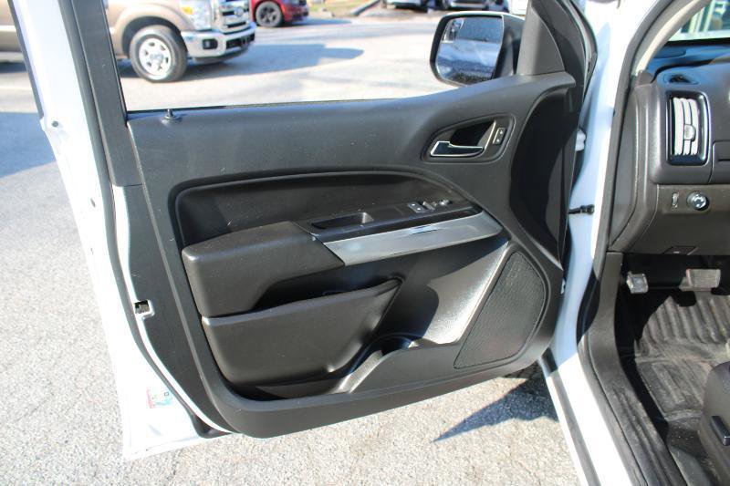 Used 2022 Chevrolet Colorado LT w/ Fleet Safety Package RWD image 13