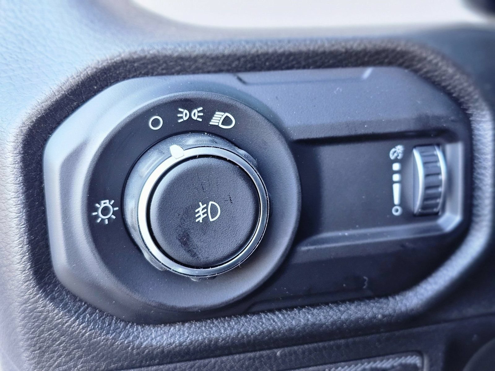 New 2026 Jeep Wrangler Unlimited Sport AWD/4WD image 12