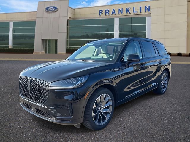 New 2026 Lincoln Aviator 2WD w/ Jet Appearance Package image 3
