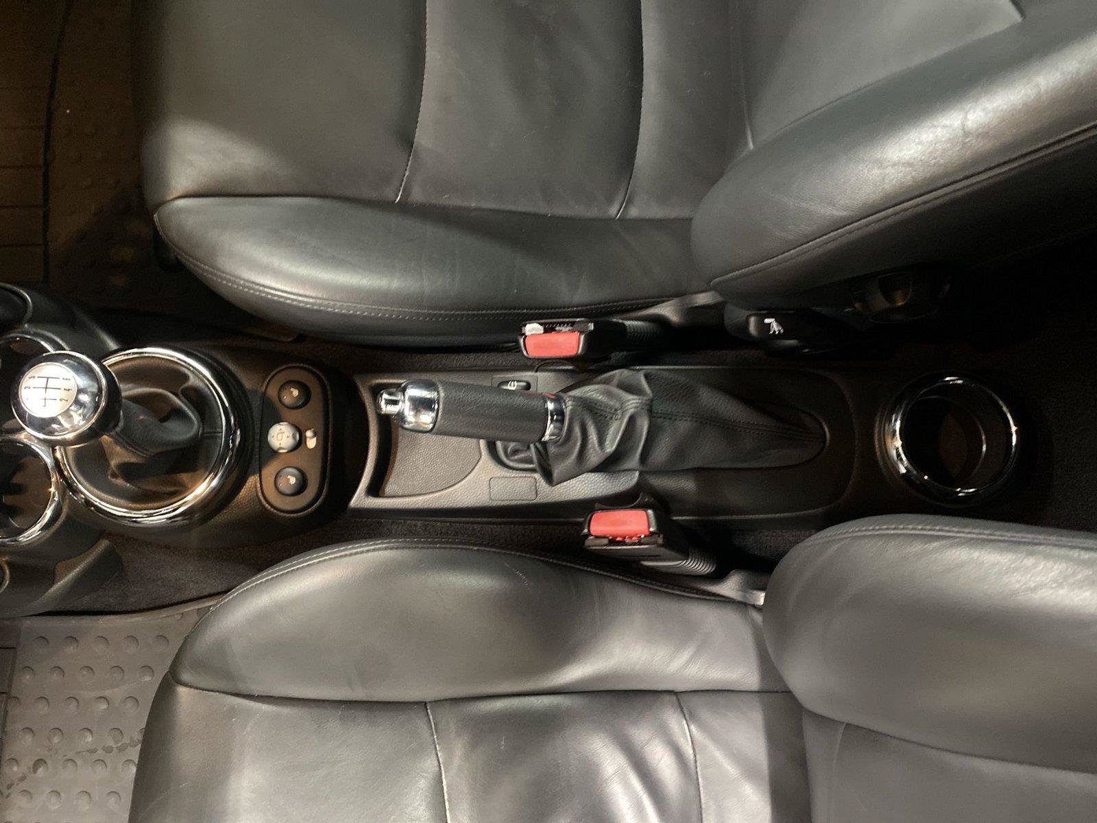 Used 2005 MINI Cooper S FWD image 26