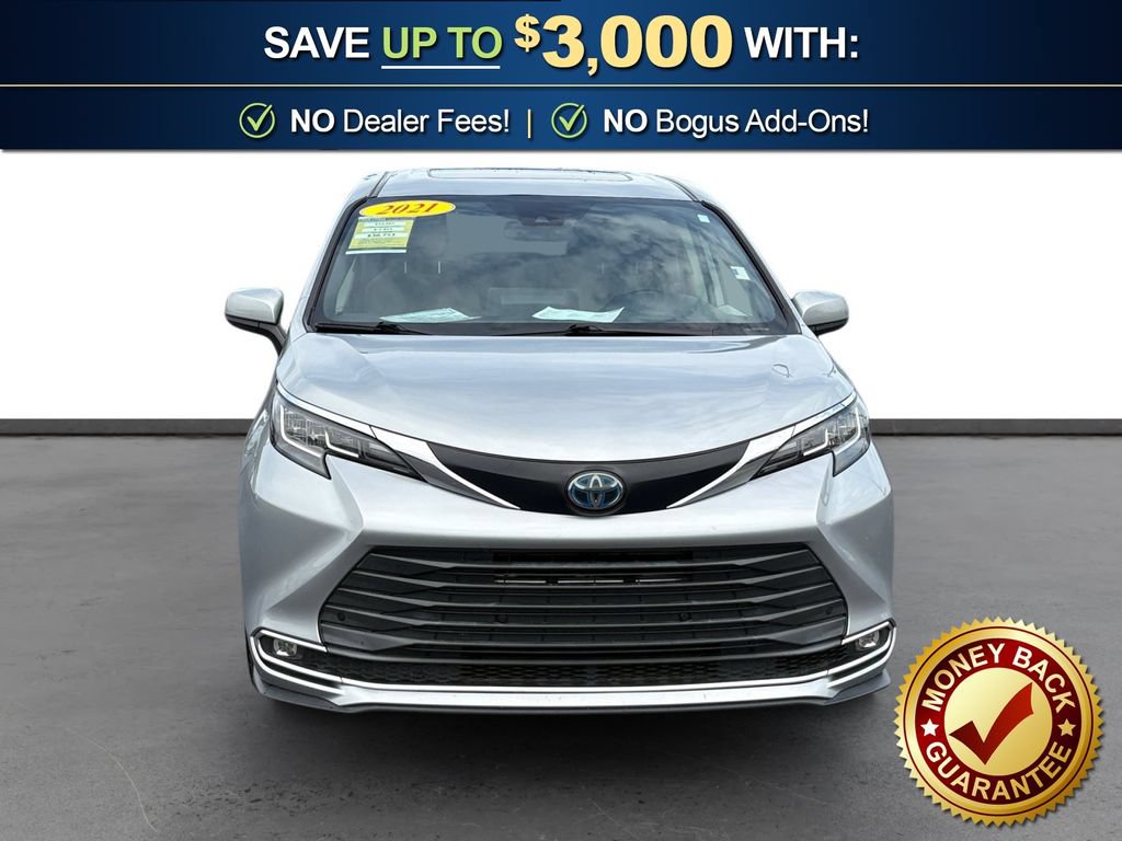 Used 2021 Toyota Sienna XLE FWD image 11