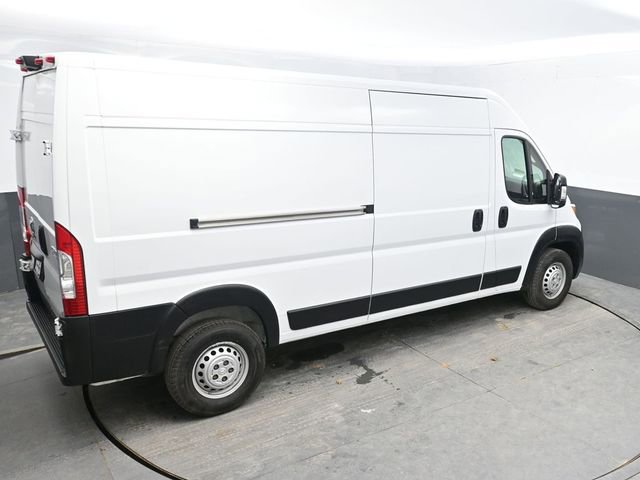 Used 2025 RAM ProMaster 2500 w/ Convenience Group image 27