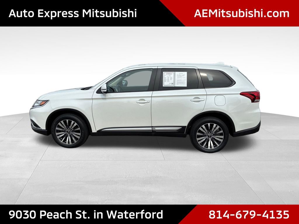Used 2020 Mitsubishi Outlander SE image 4