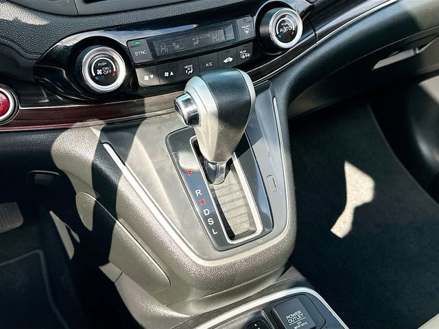 Used 2015 Honda CR-V Touring image 18