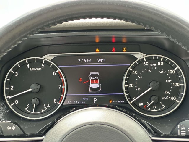 Used 2023 Nissan Rogue SL AWD/4WD image 27