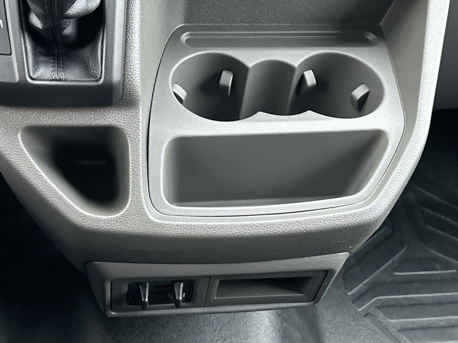 New 2026 Ford Transit 350 148 Low Roof w/ Load Area Protection Package image 28