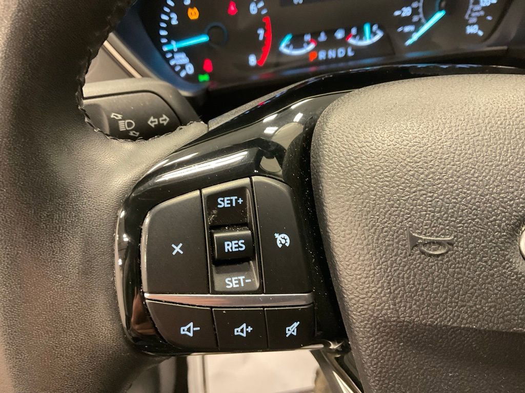 Used 2022 Ford Escape SE w/ Convenience Package image 12