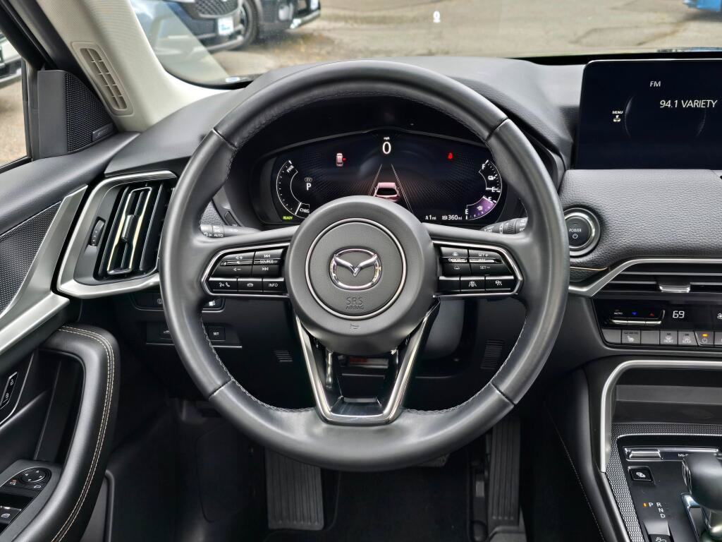 Certified 2025 MAZDA CX-70 Plug-In Hybrid w/ Premium Pkg AWD/4WD image 15