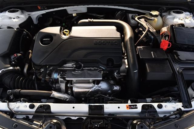 Used 2022 Chevrolet Malibu RS FWD image 21