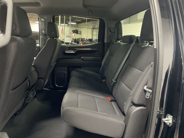 Used 2023 Chevrolet Silverado 1500 LT AWD/4WD image 23