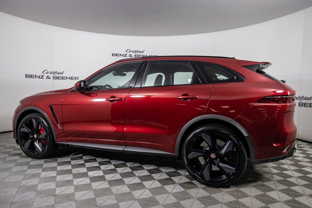 Used 2021 Jaguar F-PACE SVR image 13