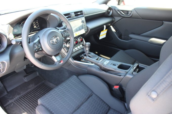 New 2026 Toyota GR86 Premium w/ Performance Package RWD image 10