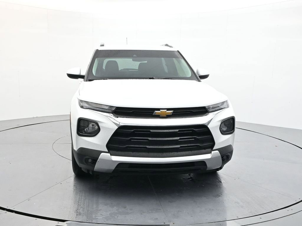 Used 2023 Chevrolet TrailBlazer LT w/ Convenience Package image 2
