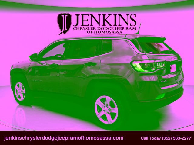 Used 2023 Jeep Compass Sport AWD/4WD image 6