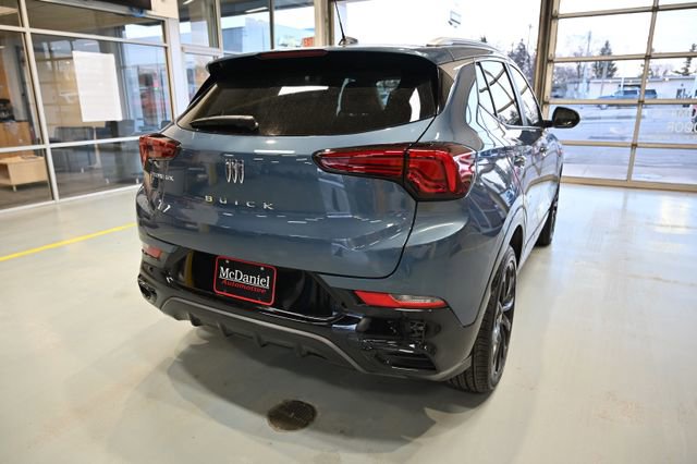 Used 2025 Buick Encore GX Sport Touring w/ Experience Buick Package image 5