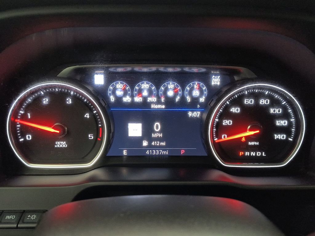 Used 2021 Chevrolet Silverado 3500 LTZ w/ LTZ Plus Package AWD/4WD image 15