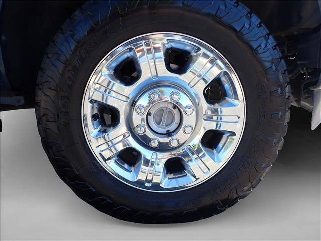 Used 2015 Ford F250 Lariat w/ Lariat Ultimate Package AWD/4WD image 7