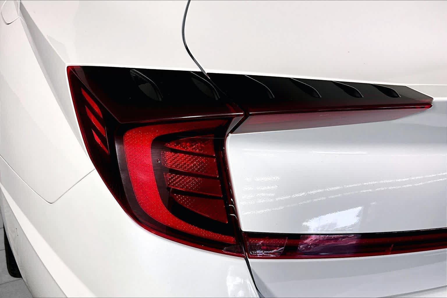 Used 2021 Hyundai Sonata Limited FWD image 27
