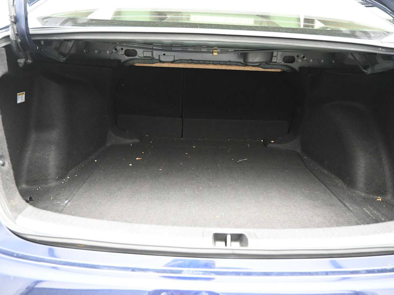 Used 2022 Toyota Corolla LE image 14