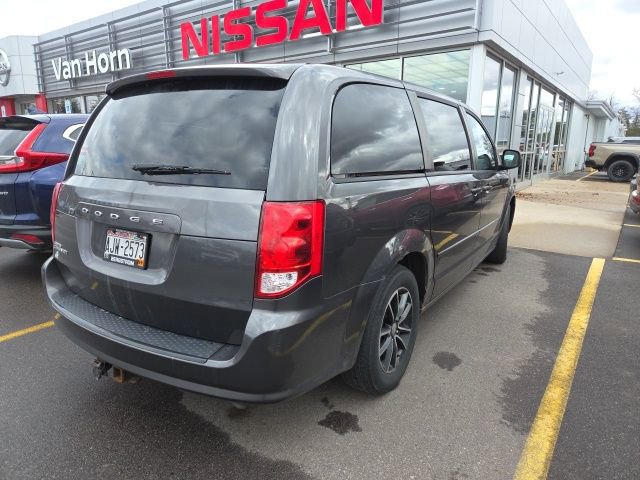 Used 2015 Dodge Grand Caravan SXT image 3