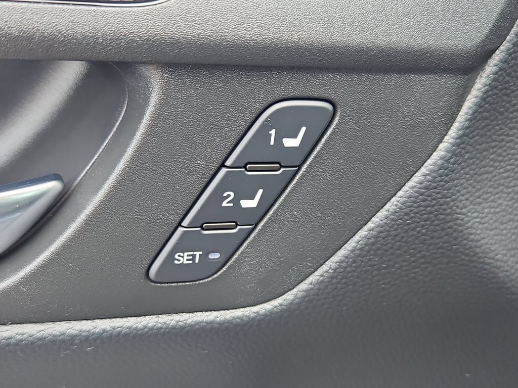Used 2025 Honda CR-V Sport-L image 19