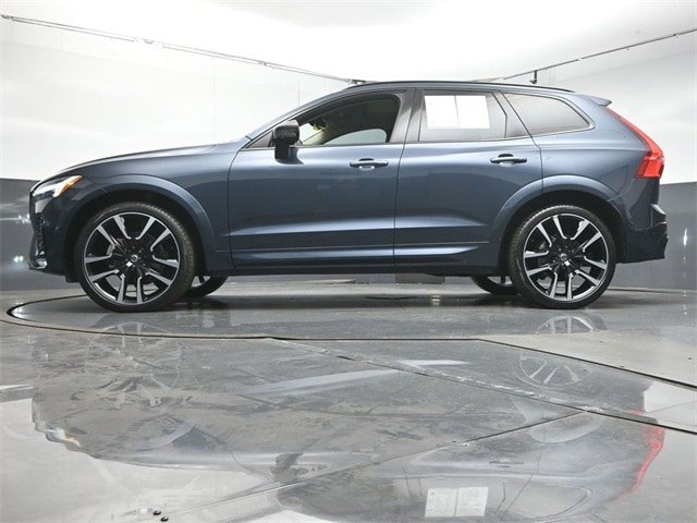 Certified 2023 Volvo XC60 B5 Ultimate FWD image 37