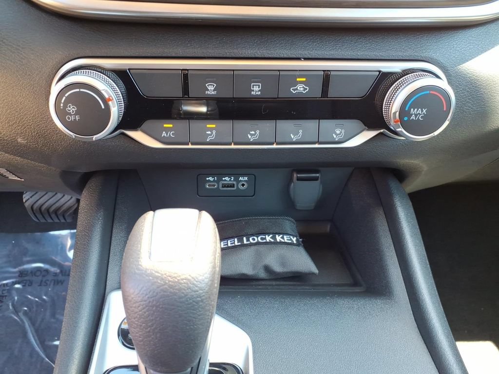 New 2026 Nissan Altima 2.5 SV FWD image 21