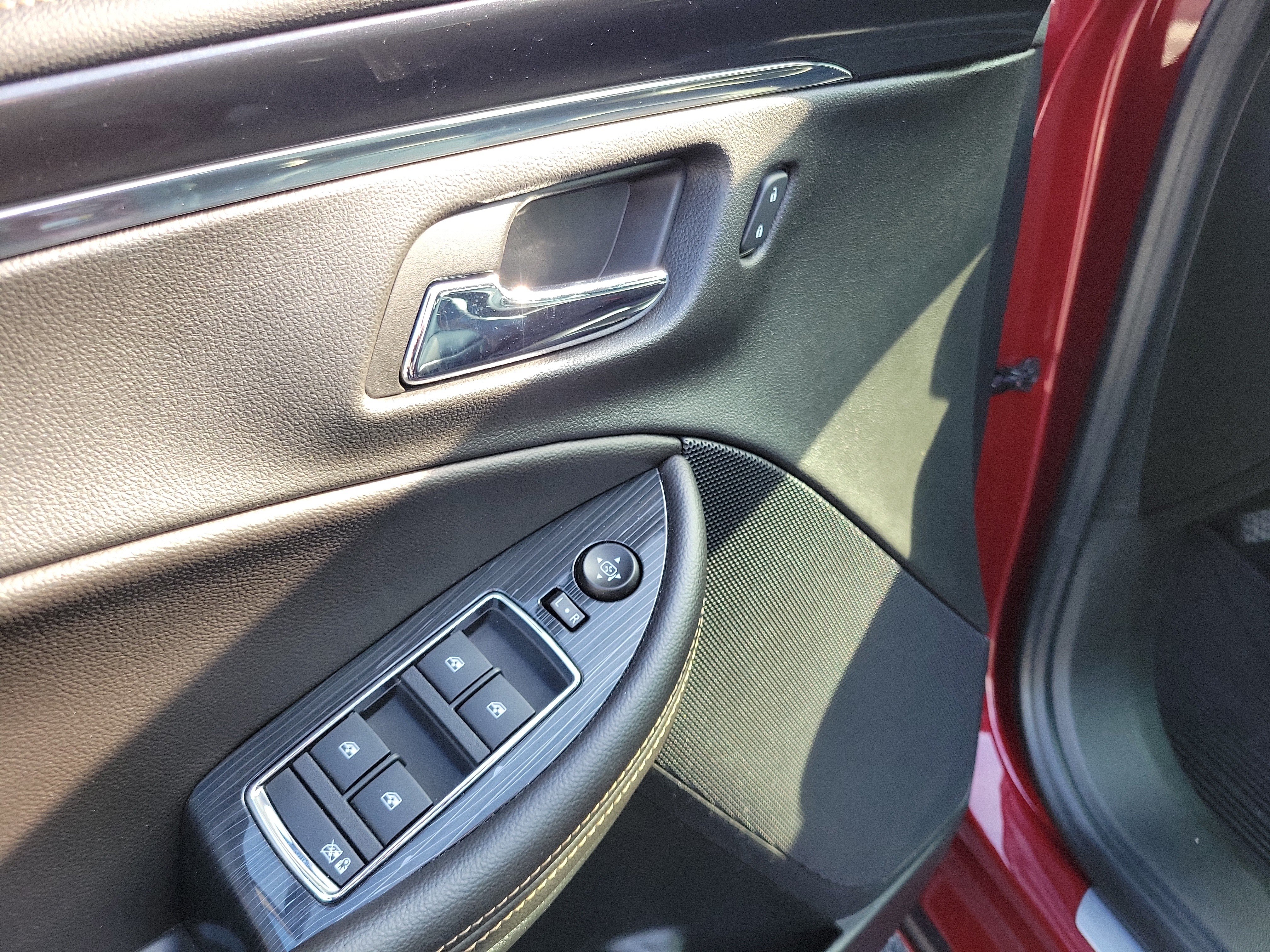 Used 2017 Chevrolet Impala Premier FWD image 18