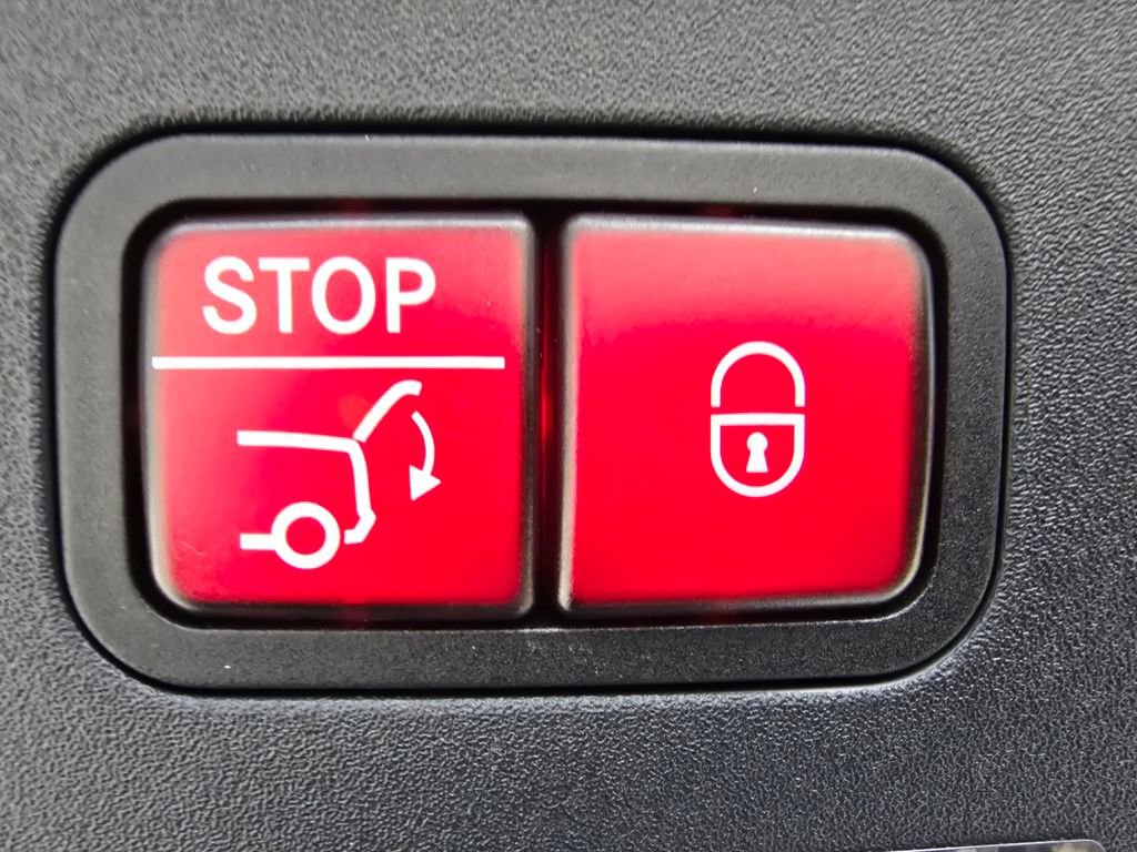 Certified 2022 Mercedes-Benz AMG GT 53 image 19