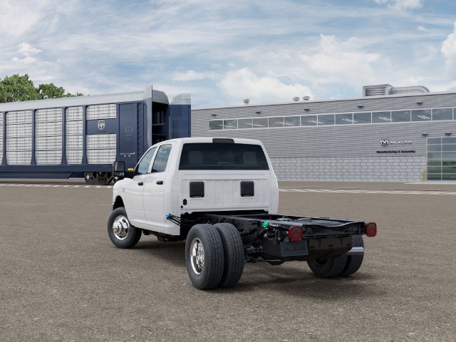 New 2027 RAM 3500 Tradesman AWD/4WD image 4