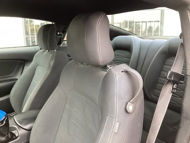 Used 2016 Ford Mustang Coupe image 22