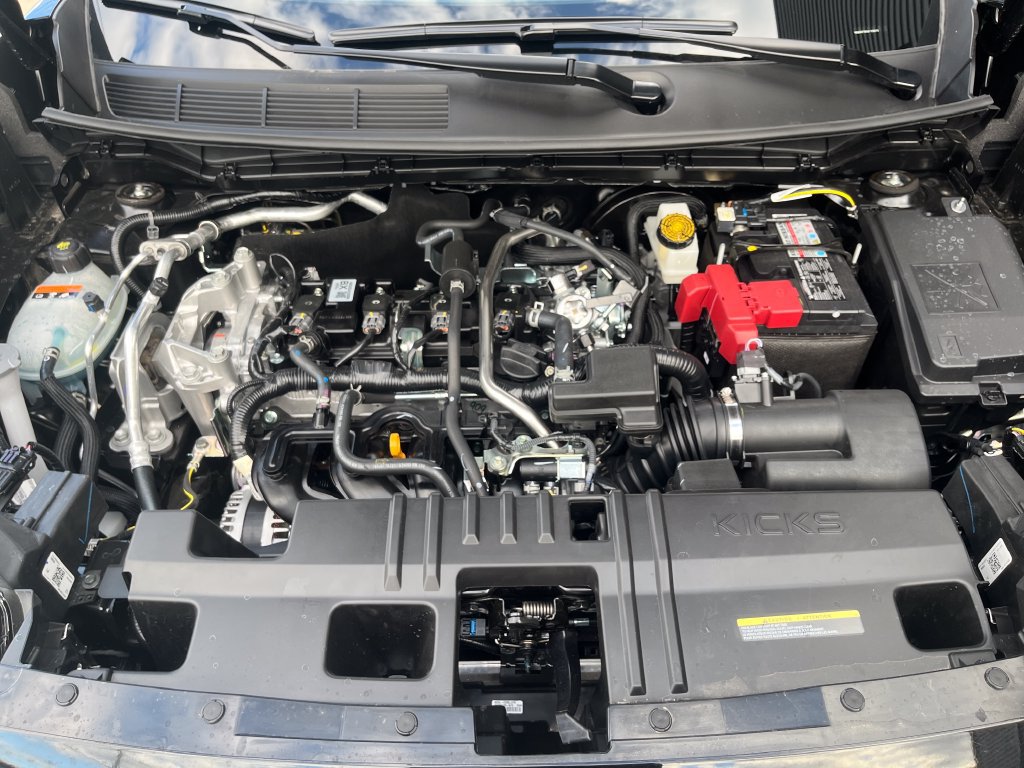 New 2027 Nissan Kicks SV AWD/4WD image 24