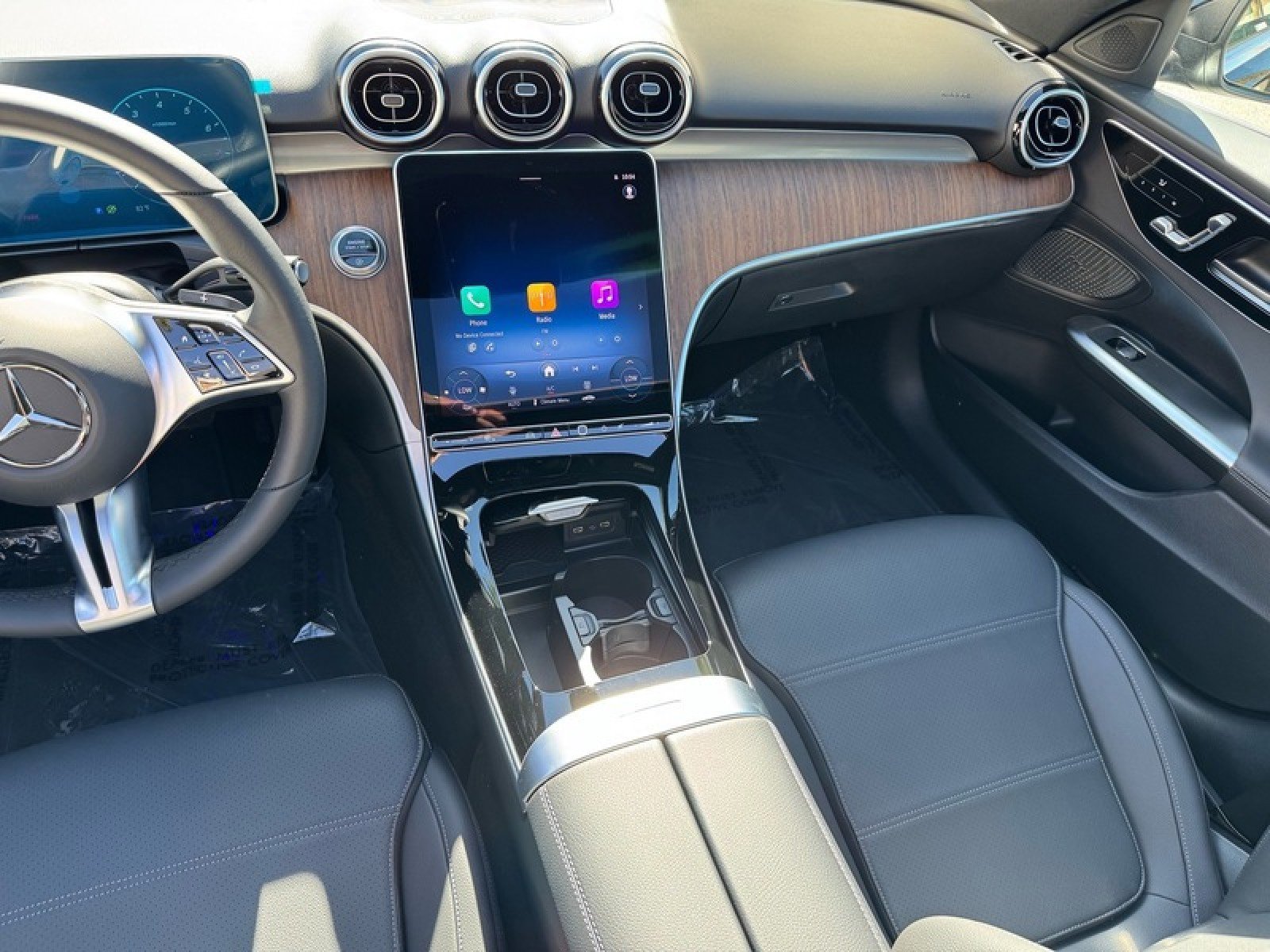 New 2025 Mercedes-Benz C 300 4MATIC Sedan image 15