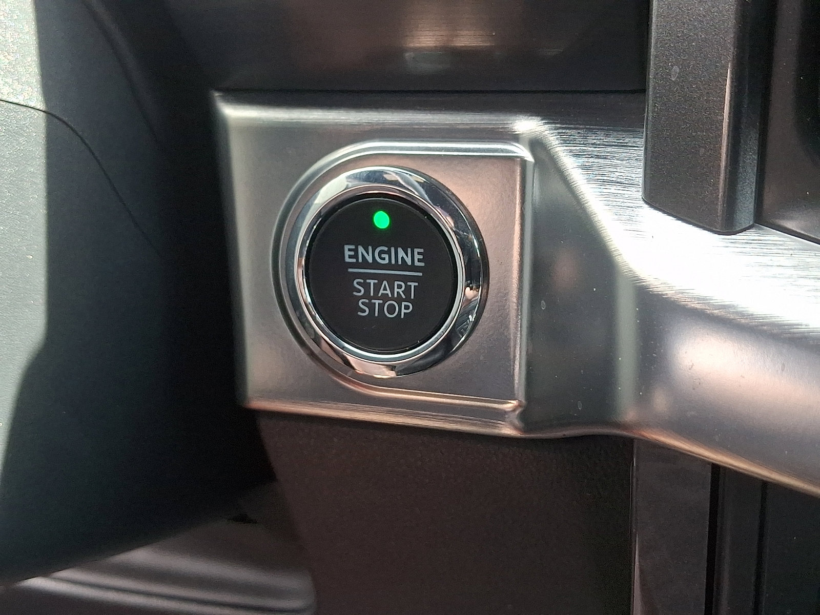 Used 2023 Ford F150 Lariat AWD/4WD image 25