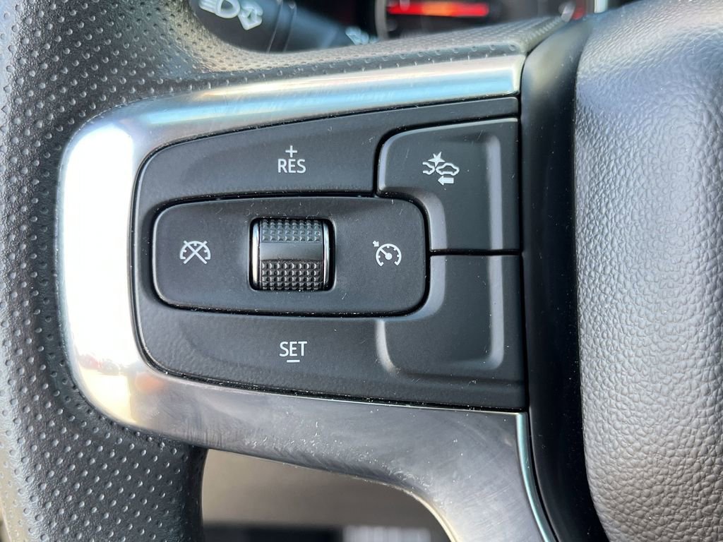 Used 2025 Chevrolet Blazer LT image 20