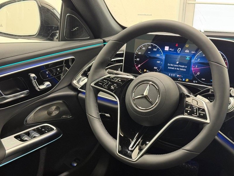 New 2026 Mercedes-Benz E 450 4MATIC Sedan image 7