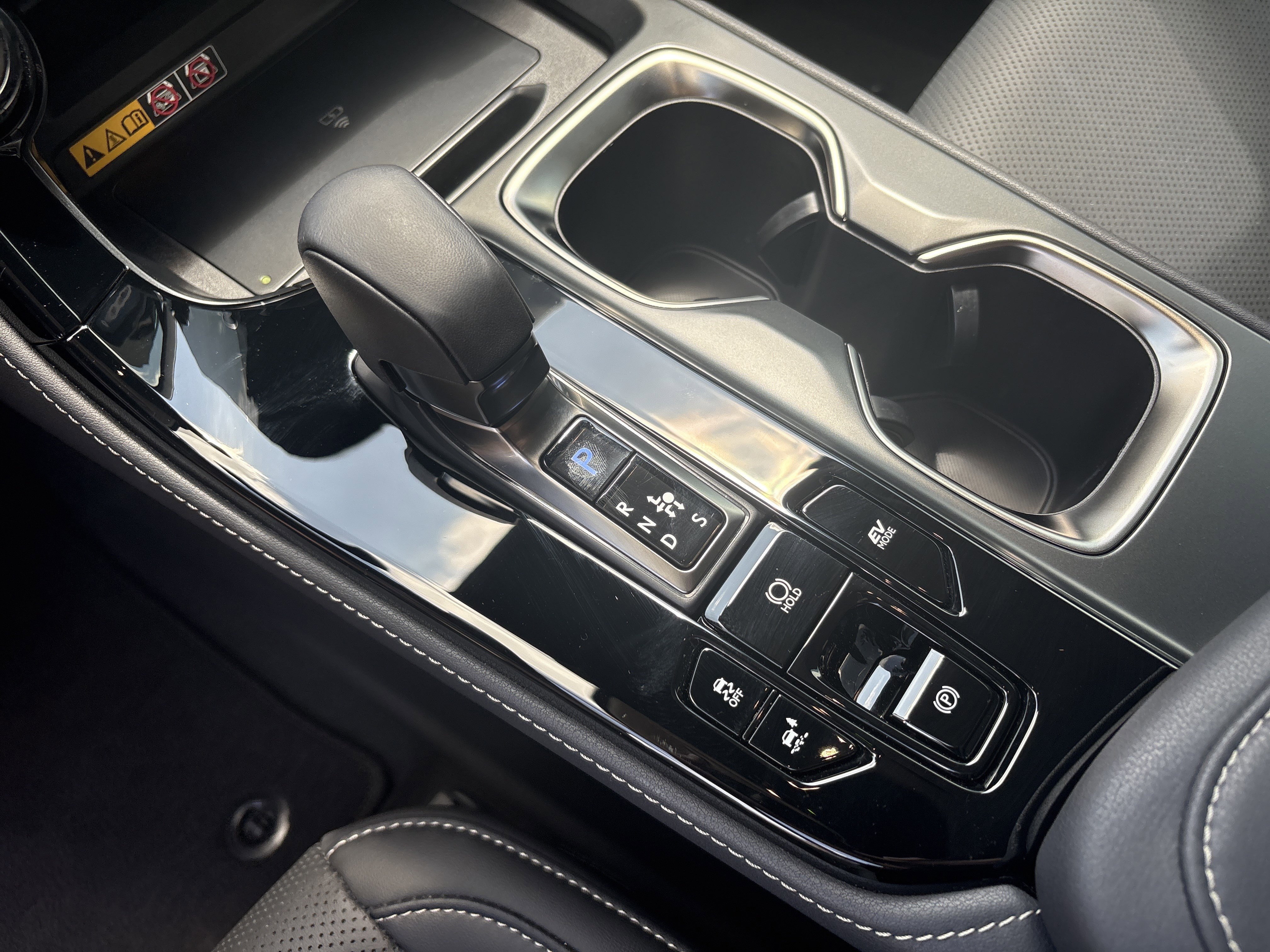 Used 2026 Lexus NX 350h AWD w/ Accessory Package (Z1) image 27