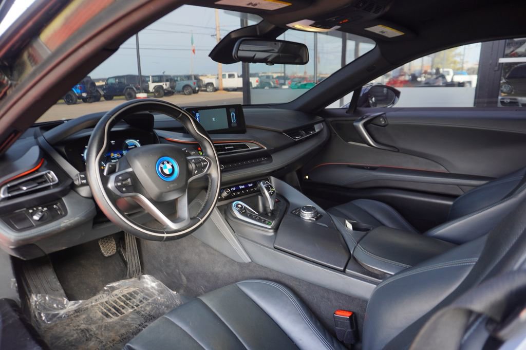 Used 2015 BMW i8 image 3