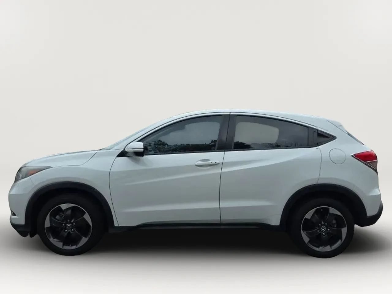 Used 2018 Honda HR-V EX image 4